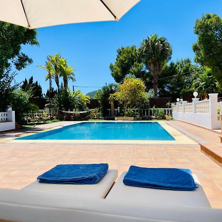 Villa Con Piscina Gigante Sant Francesc de s'Estany Luaran gambar