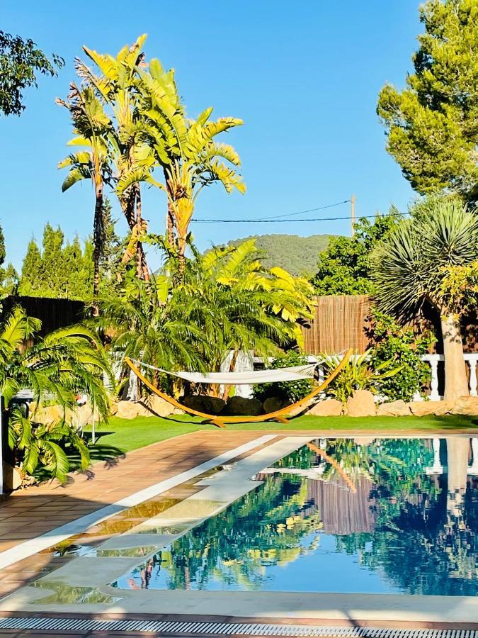 Villa Con Piscina Gigante Sant Francesc de s'Estany Luaran gambar