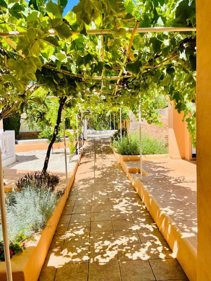 Villa Con Piscina Gigante Sant Francesc de s'Estany Luaran gambar